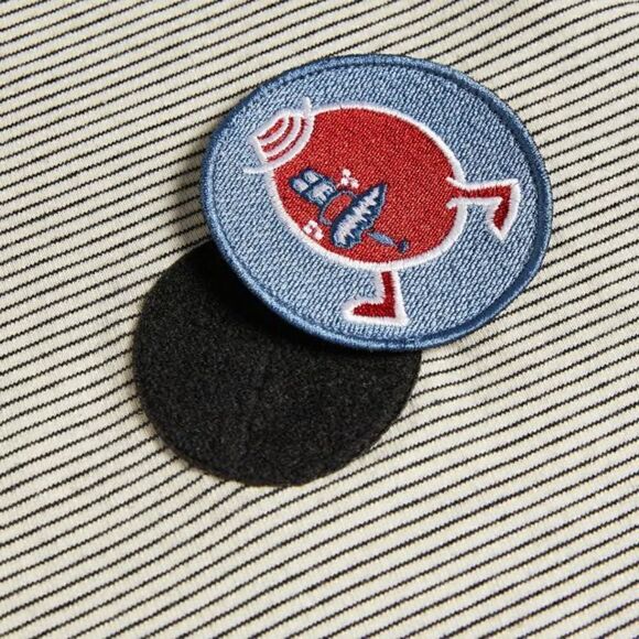 Ted Baker Monans Short Sleeve Tee with Removable Graphic Patch, Ted Size Large - Picture 2 of 10